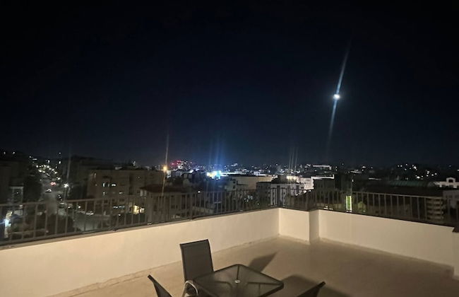 Cozy Rooftop Near Al Services 24 - Foto 18