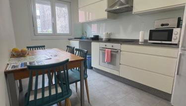 Apartamento; en el camino con WIFI - Foto 3, stove, toaster