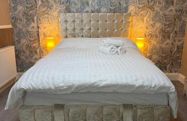 Full Home with Free Parking in Moss Bank, Crumpsall, Manchester - Foto 27