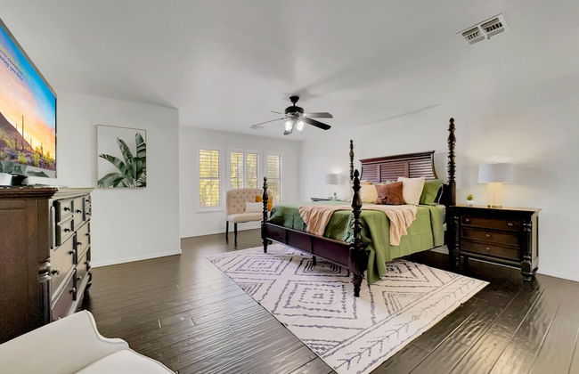 La Pryor Gilbert - Photo 3