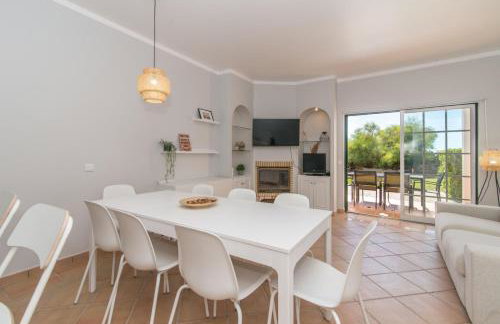 Golden Seaside Villa - Acesso Praia e Piscina Incluído - Foto 4