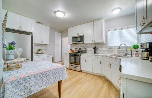 Family-Friendly Home 2 Mi to Dtwn Riverside - Foto 7