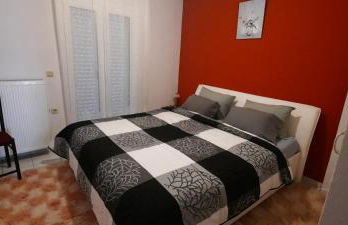 River House - Photo 30