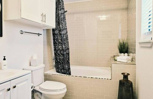 Hill Country Farmhouse by Canyon Lake & Wimberley - Foto 15