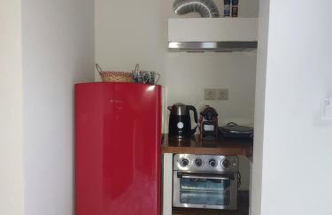 Valia's Beach Studios - Photo 10