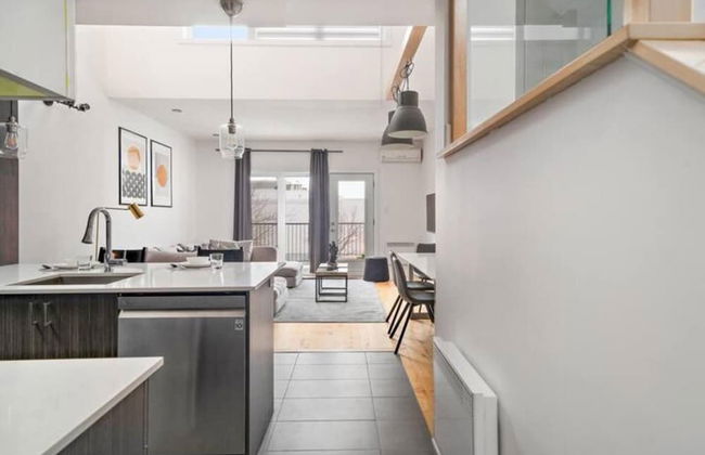 3 Bedroom Penthouse Great for Family Vacation - Photo 34