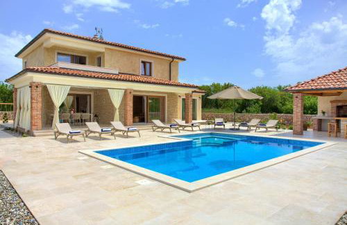 Beautiful Villa Vita Maris with heated pool - Foto 41