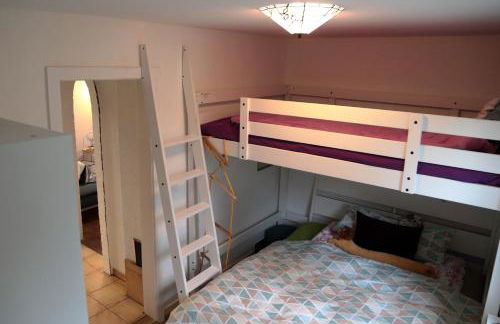 The Eastbank 16 - Photo 9