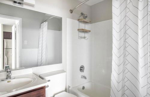 Edgewater 1br w gym deck lounge nr L CHI-924 - Foto 14