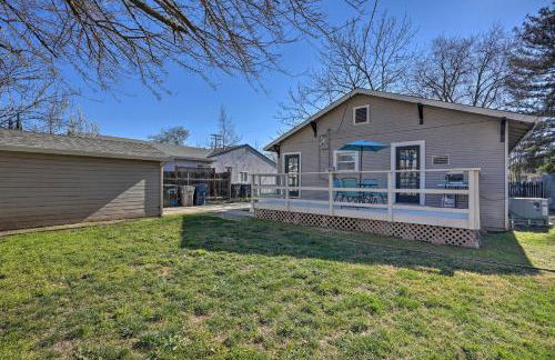 Pet-Friendly Sacramento Home about 5 to Downtown! - Photo 27