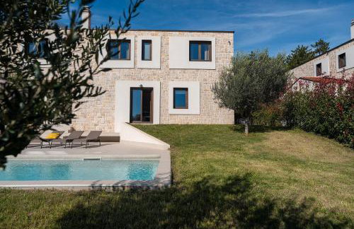 Besonderes Steinhaus mit Privatpool, Panoramablick, Garten, Grill, Waschmaschine - Foto 30