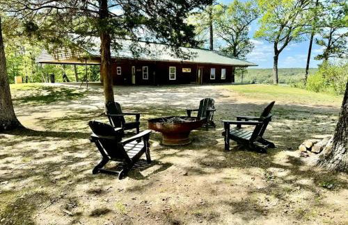 Secluded Riverfront Cabin with Bluff Views, Gated Privacy & Scenic Trail Access in Tahlequah, Oklahoma - Foto 57