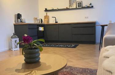 Moderne Ferienwohnung mit Terrasse und Gartenblick - Foto 1