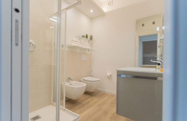 Valarin Milano Luxory Apartment Wellness - Foto 2