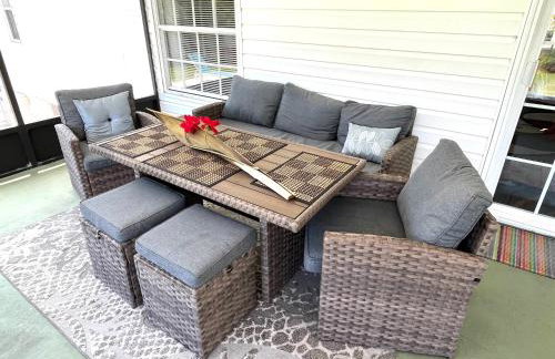 NEW Daytona Beach - Cozy Vacation Home with Saltwater Pool - Foto 10