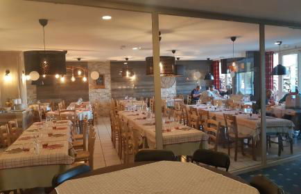 Superb view+Swim Pool+Smart TV+Netflix+Projector - Foto 27