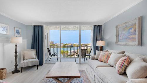 Dolphin Point 404c - Photo 2