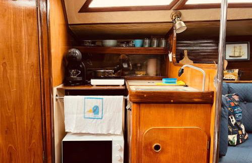 Nortada Central Boat Escape - Photo 14