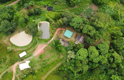 Loft com piscina natural em Cachoeiras de Macacu - Foto 9