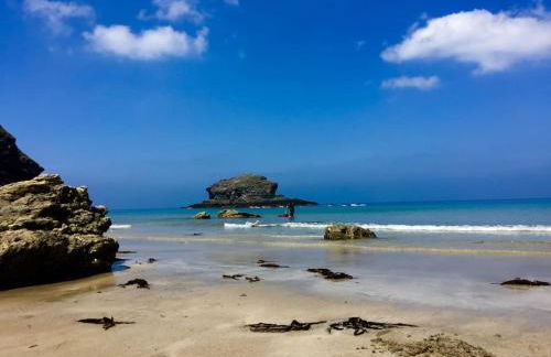 Beach Lovers Paradise in Portreath - With Sea Views & Log Burner just 100m from beach - Photo 18