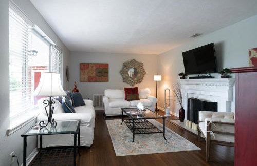 Private Jacksonville Getaway Near San Marco Square - Foto 1