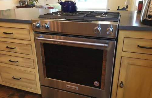 Adorable Home on the Park 10 Miles South of Eugene - Photo 4