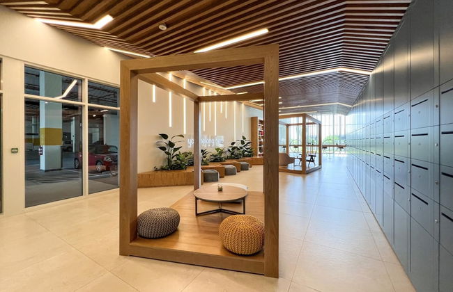 Modern Boho 1BR Sleeps4 Balcony Pool Gym Dxbhills - Foto 31