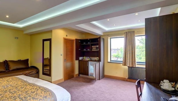 Grainger Apartments - Photo 2, Primary image