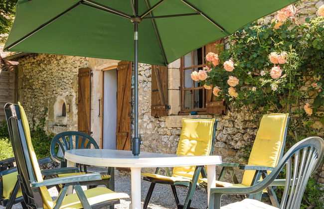 Farmhouse With Private Pool, Large Garden and Playground - Foto 43