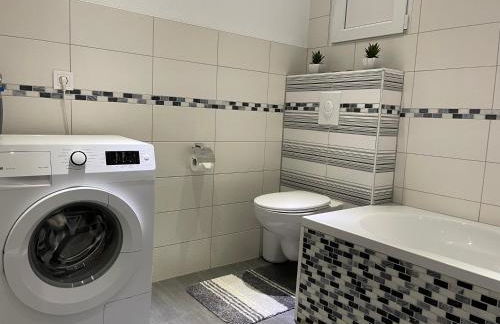 Maria's Ferienwohnung - Modernität trifft Eleganz - Foto 18