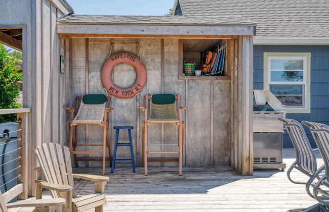 Beach Pines Bungalow by Avantstay Classic Cottage Steps to the Beach w/ Private Yard - Foto 3