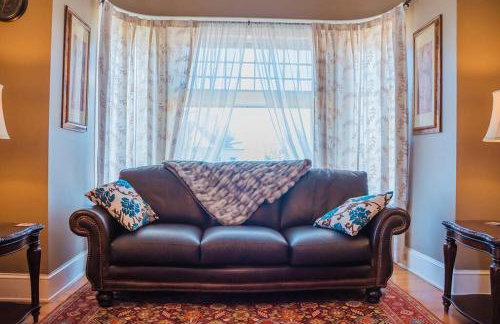 Maple House Large Vacation Home, Sleeps 7 Pet Friendly Great Location - Foto 7