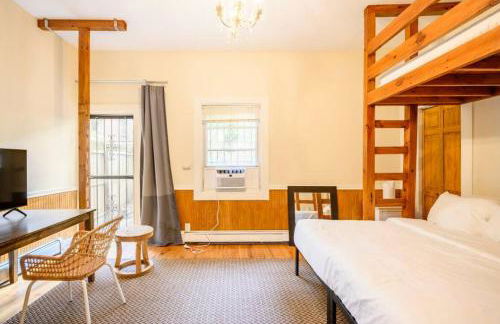 Yard, Laundry, Large! Bonus Sleep Area - Foto 8