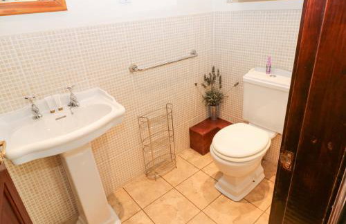 Pencroft Cottage - Photo 31