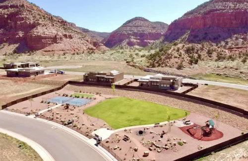 Luxury 3BR in Upscale Neighborhood Pet Friendly - Foto 55