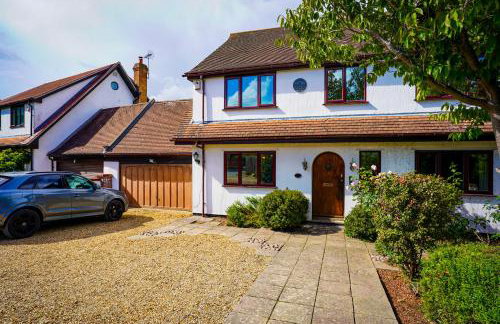 Bright & Spacious 5-Bedroom Stay near Cambridge - Foto 33