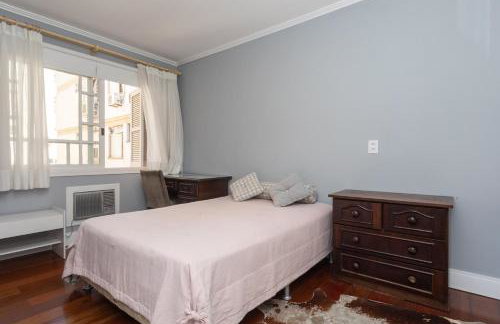 Apartamento Climatizado com Garagem e Wi-Fi - Foto 17