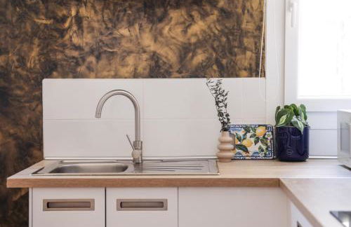 La Dolce Vita T2 au calme plein coeur de Cannes - Photo 5