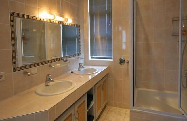 Chala Kigi Self Catering - Foto 24