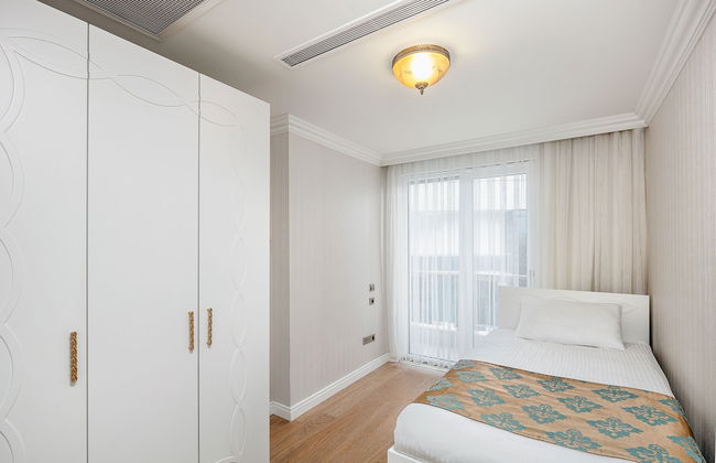 Onkel Residence - Photo 8