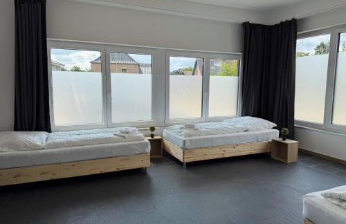 T&K Apartments - Wegberg - 4-7 room Apartments - private parking - WIFI - Fully equipped kitchen - Foto 52