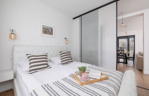 Apartment in Krakow with parking and balcony by Noclegi Renters - Foto 16