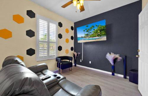 Themed Resort Home 15 min drive to Disney - Foto 3