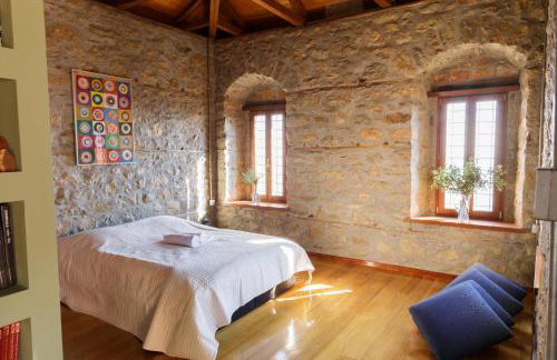 Cottage House in Traditional Greek Village - Foto 1