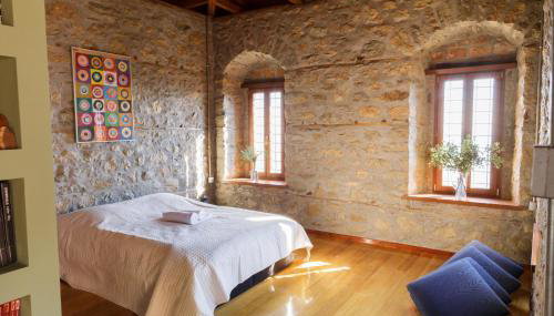 Cottage House in Traditional Greek Village - Foto 1