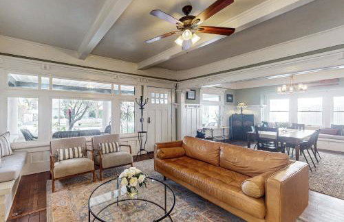 Old Yacht Club Inn - Foto 1