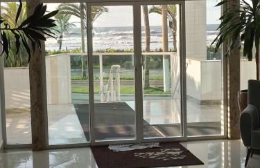 Apartamento Praia Grande Novo Frente Mar Pé na Areia - Photo 16