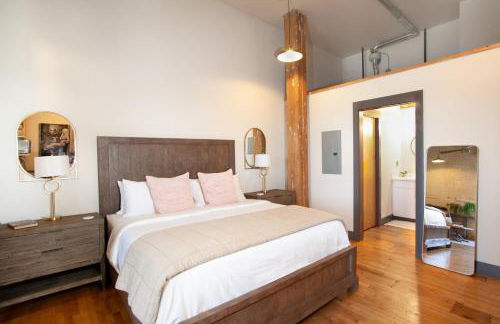 Dollys Downtown Loft Knoxville - Photo 5