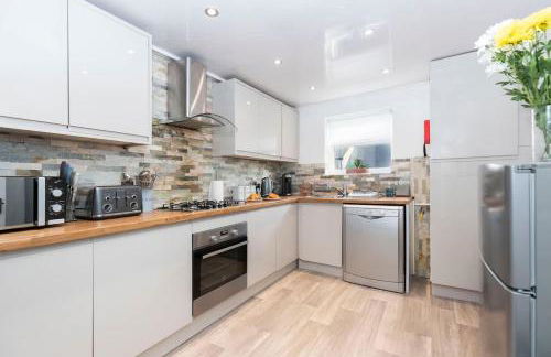 Central Saltburn 2 bed family apartment - Foto 3