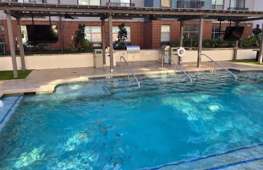 2bdrm/2 King beds/1Air mattress - Photo 37